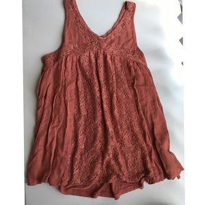 NWT flowy top